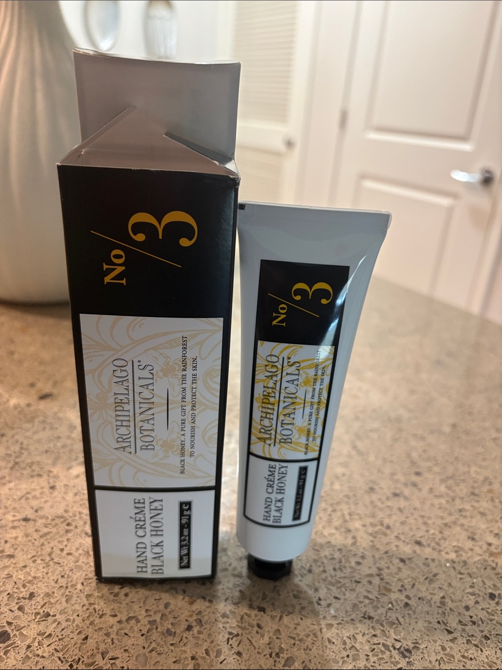 Archepelago Botanicals No. 3 Hand Creme - Black Honey
